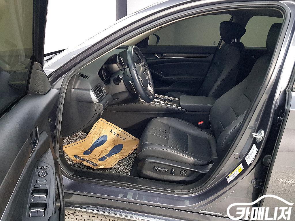 Honda Accord 1.5 Turbo thumbnail 8