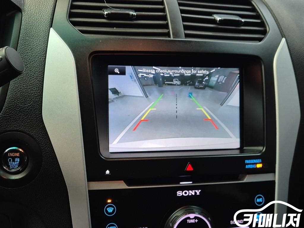 Ford Explorer 3.5 thumbnail 15