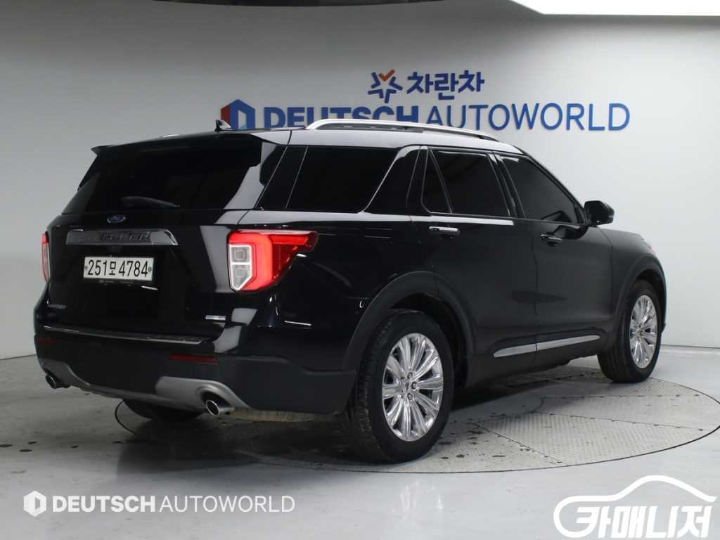 Ford Explorer Explorer 6th Gen 2.3 AWD Rimitideu thumbnail 2