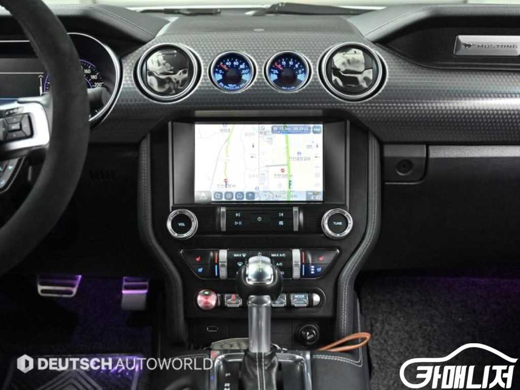 Ford Mustang Mustang 6th Gen 5.0 GT Coupe thumbnail 14