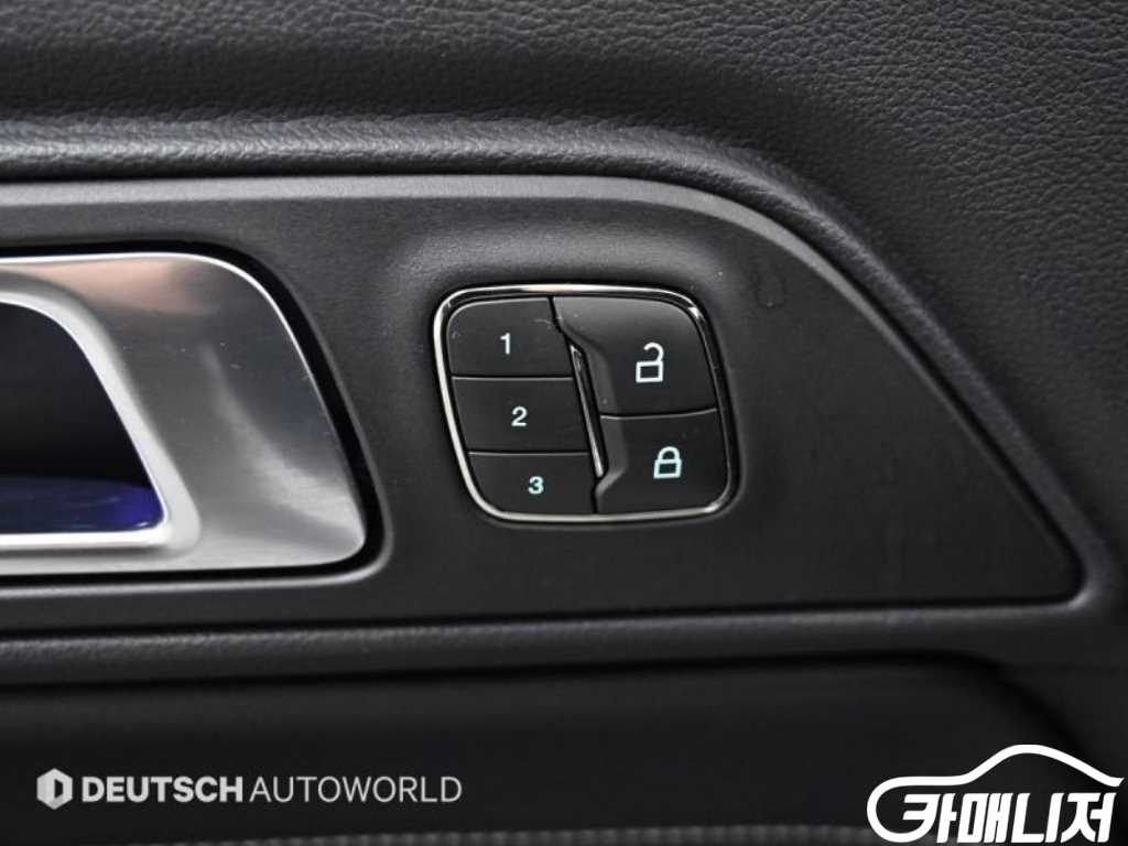 Ford Mustang Mustang 6th Gen 5.0 GT Coupe thumbnail 16