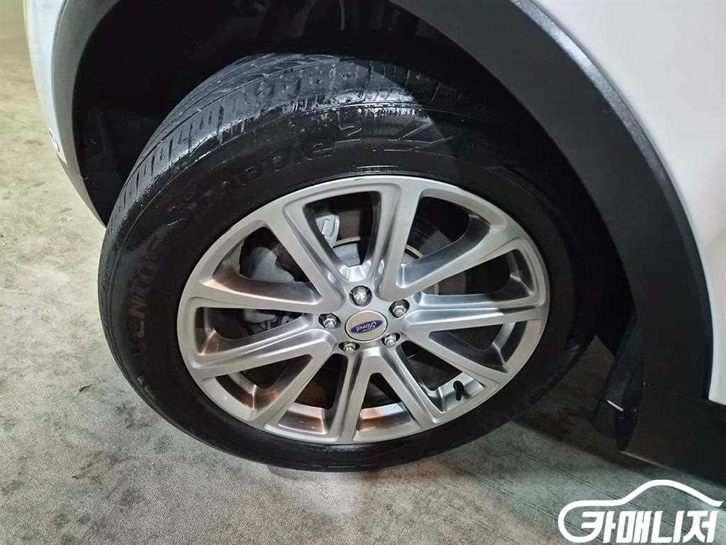 Ford Explorer 2.3 EcoBoost Rimitideu 4WD thumbnail 20