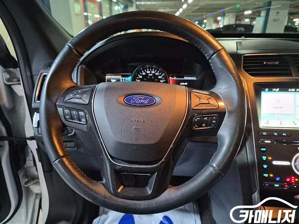 Ford Explorer 2.3 EcoBoost Rimitideu 4WD thumbnail 8