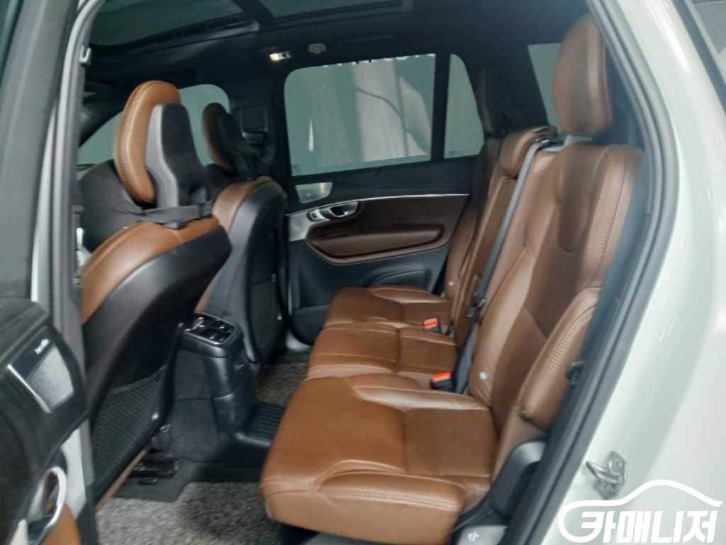 Volvo XC90 XC90 2nd Gen 2.0 T8 AWD thumbnail 7