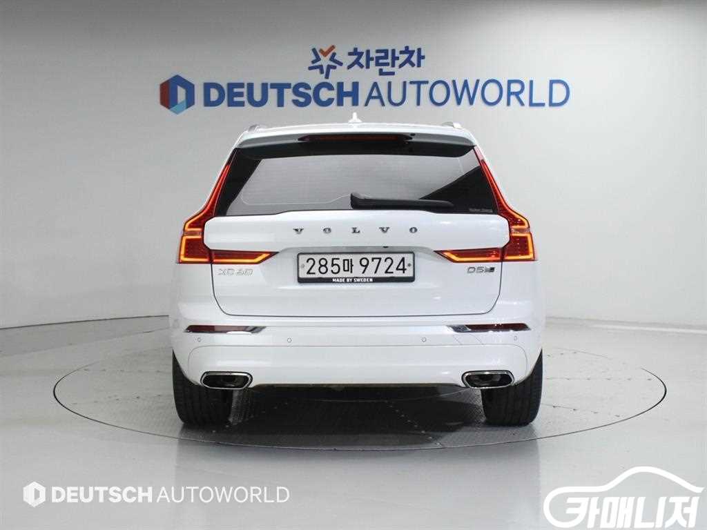 Volvo XC60 D5 AWD Inscription thumbnail 4