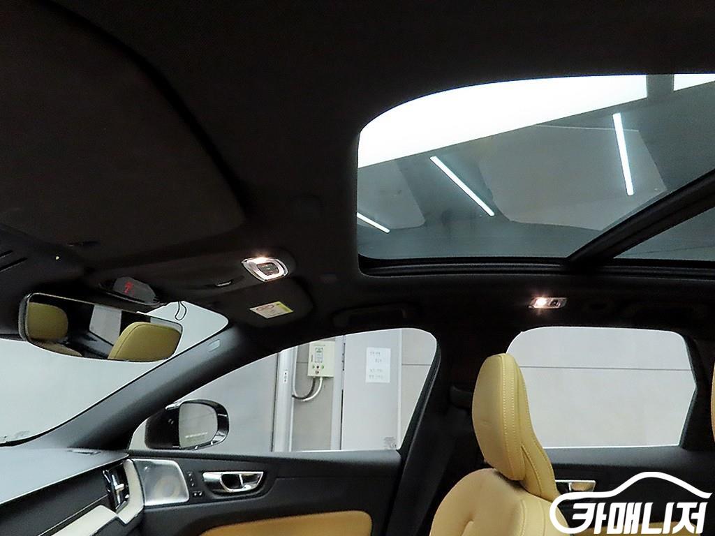 Volvo XC60 B5 AWD Inscription thumbnail 15