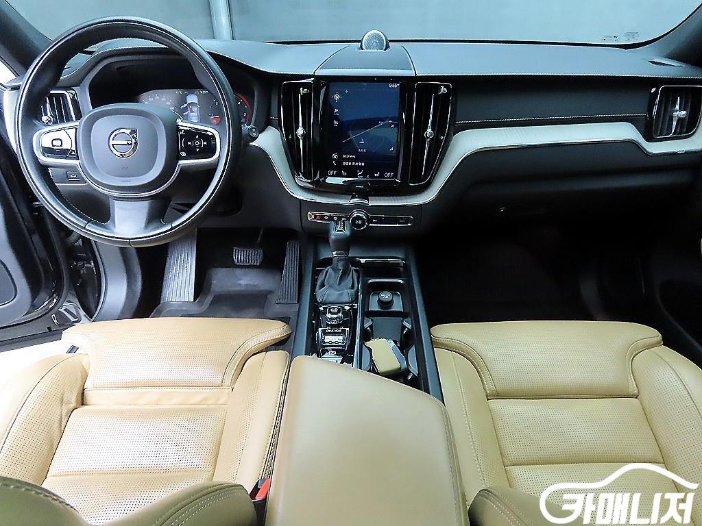 Volvo XC60 B5 AWD Inscription thumbnail 7